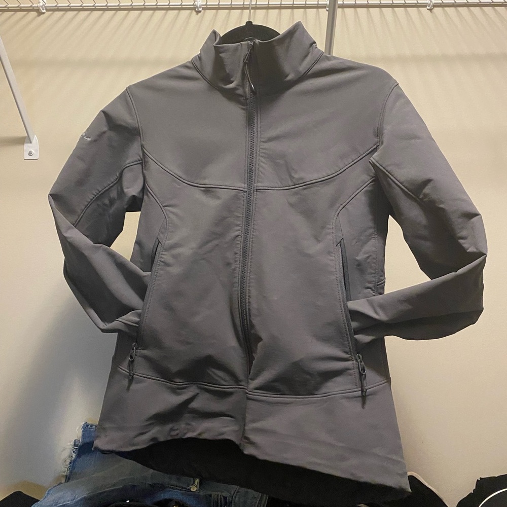 arcteryx women jacket